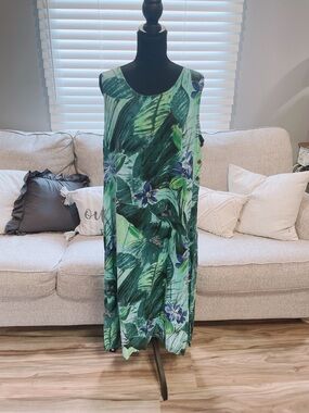 Dee Dee’s Green Tropical Print Midi Dress Size Large.